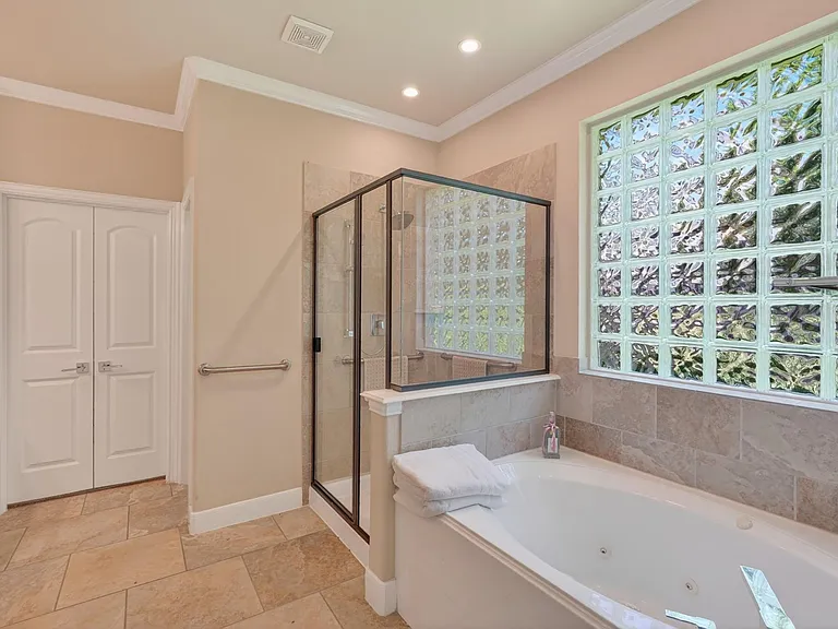 55 S Victoriana Cir — Photo 26