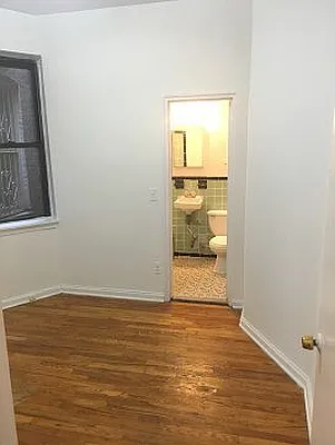 Rented by Eric Goodman Realty Corp | media 7