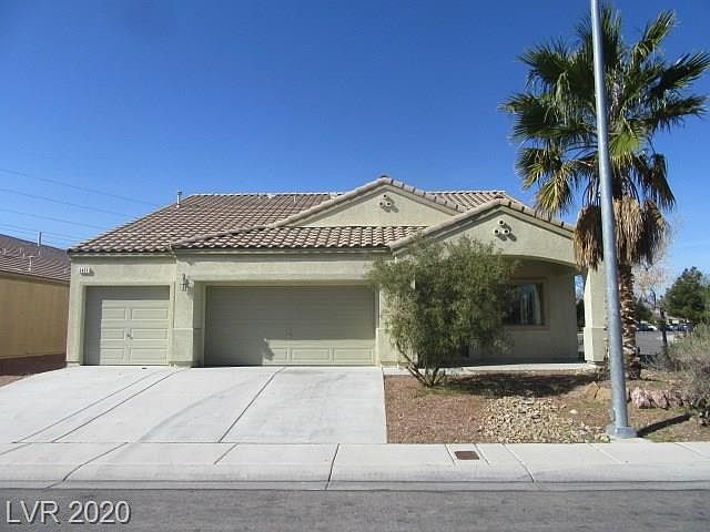 1st image of 6421 Amanda Michelle Ln