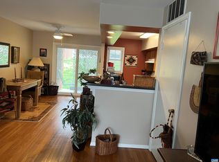 112 Hessian Hills Rdg APT 2, Charlottesville, VA 22901