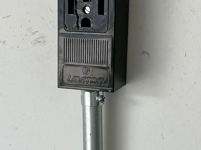 Extra 220 amp outlet. Can be used for Electric Vehicle or TESLA