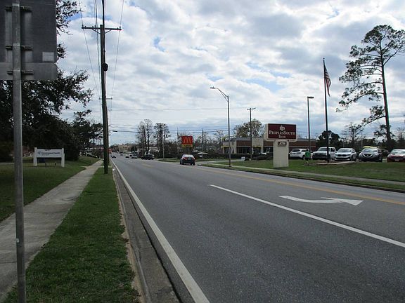 5th image of 20430 Central Ave W
