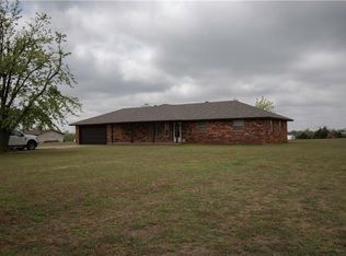 9501 S Frances Ln, Mustang, OK 73064
