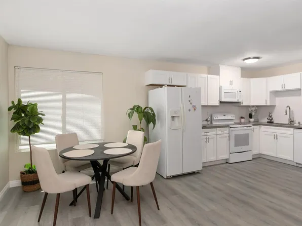 8037 Camino Kiosco, San Diego, CA 92122