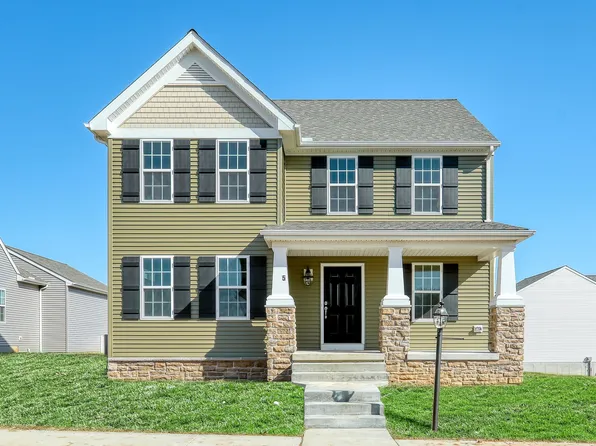 5 Latta Ln, Coatesville, PA 19320