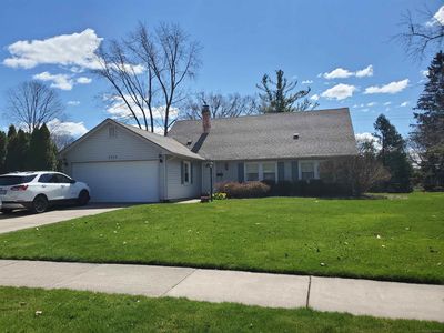 2326 London Dr, Troy, MI, 48085
