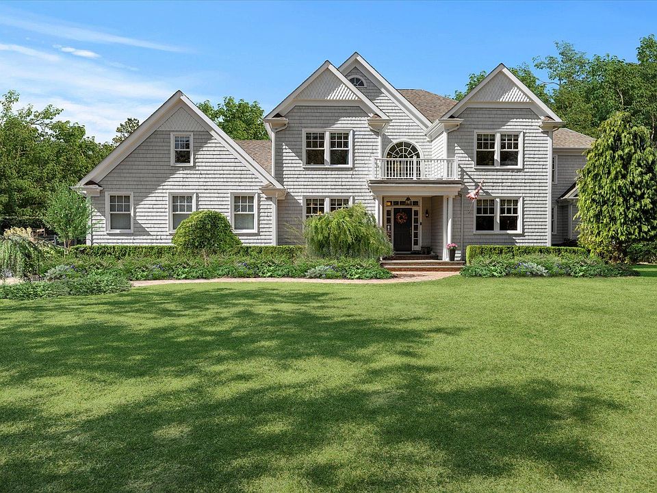 1st image of 8-8 Cedarfield Ln