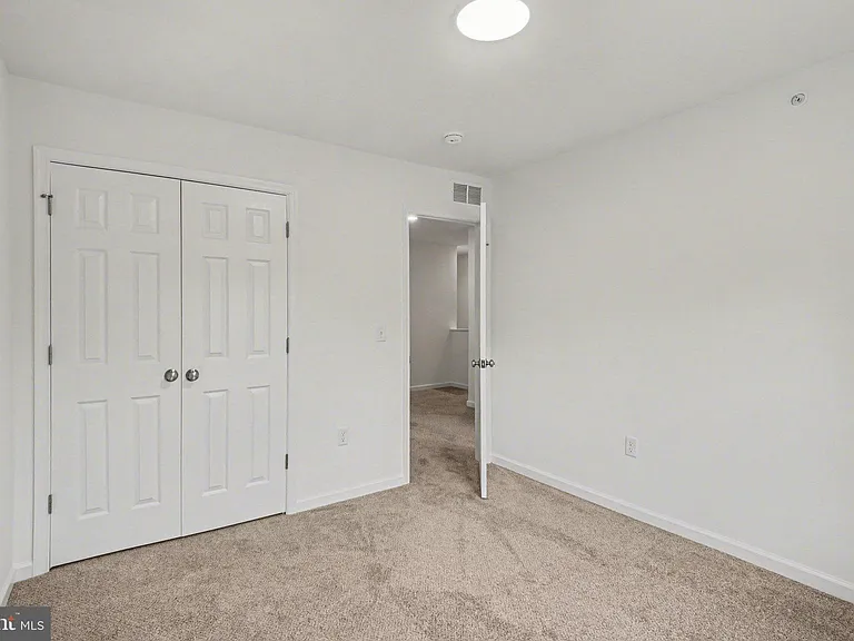 22 Sand St — Photo 15