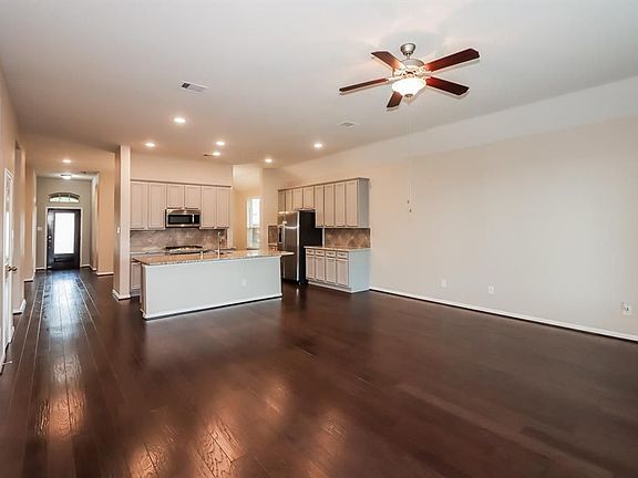 3rd image of 23511 Prato Gardens Ln