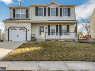 19 Foxton Dr, Atco, NJ 08004