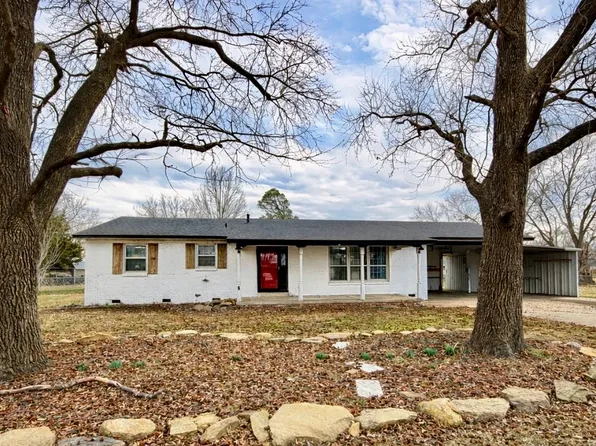 908 W Commercial St, Haskell, OK 74436
