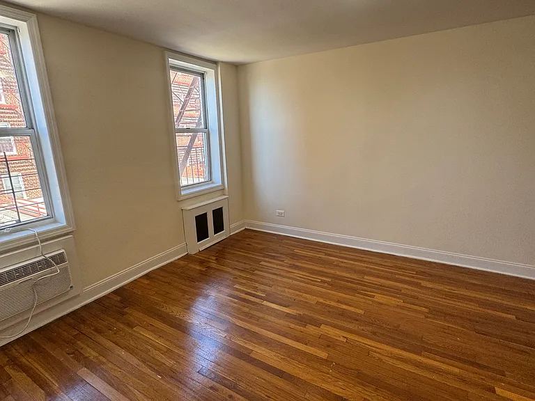 1445 Shore Pkwy #4H — Photo 11