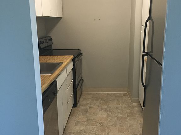 5th image of 3100 E Cherry Creek South Dr APT 407