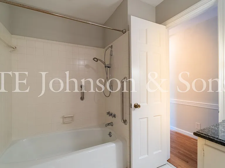 3520 Kirklees Rd — Photo 23