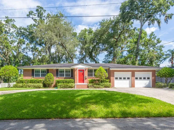 1367 Riverbirch Ln, Jacksonville, FL 32207
