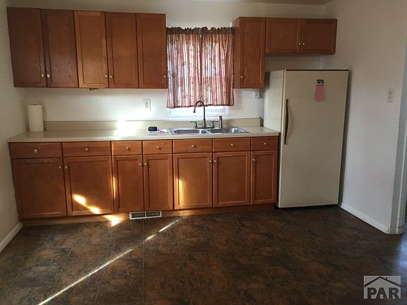 4th image of 310 N Gould Ave