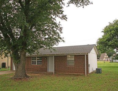 1815 Pelican Oval W, Azle, TX, 76020
