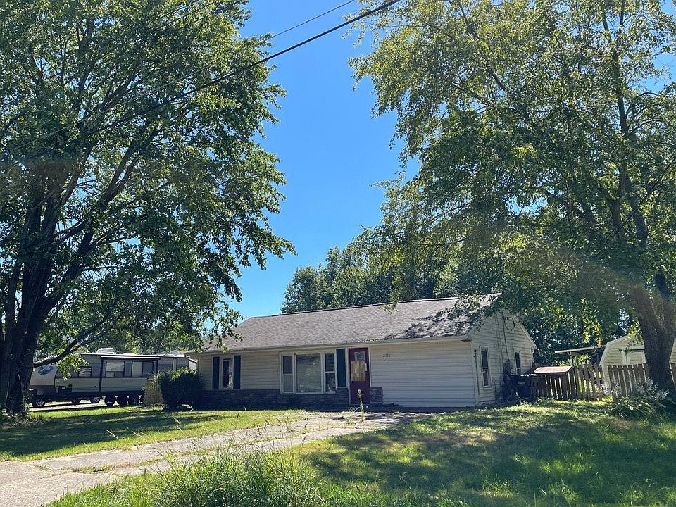 2nd image of 2322 Wilshire Cir