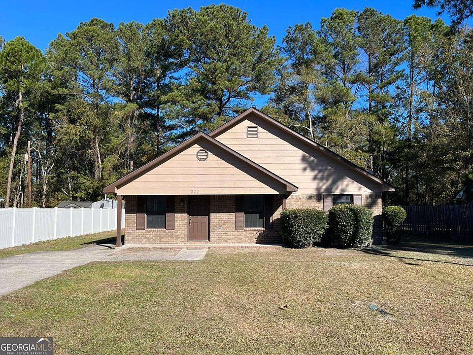 1st image of 225 Sequoia Cir
