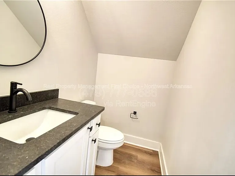 942 S Wichita Ave — Photo 10
