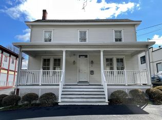 51 E Broad St, Hopewell, NJ 08525
