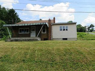 109 Venture Ln, Hunker, PA 15639