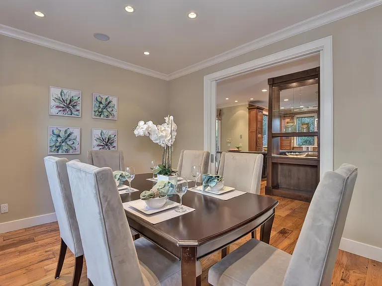 1190 Willow Glen Way — Photo 17