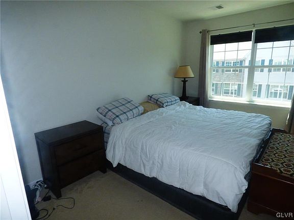 5th image of 1527 Brookstone Pl #304900
