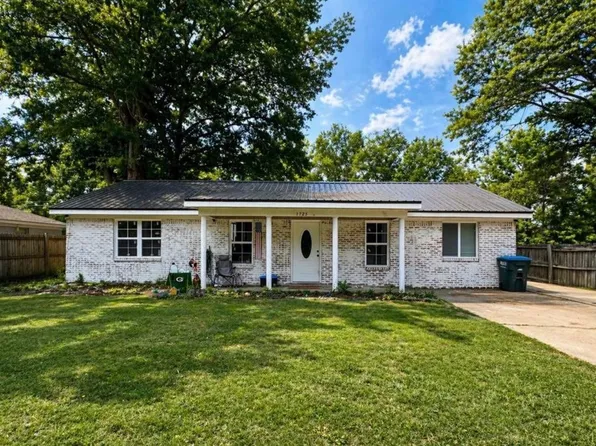 1725 Provine Rd, Grenada, MS 38901