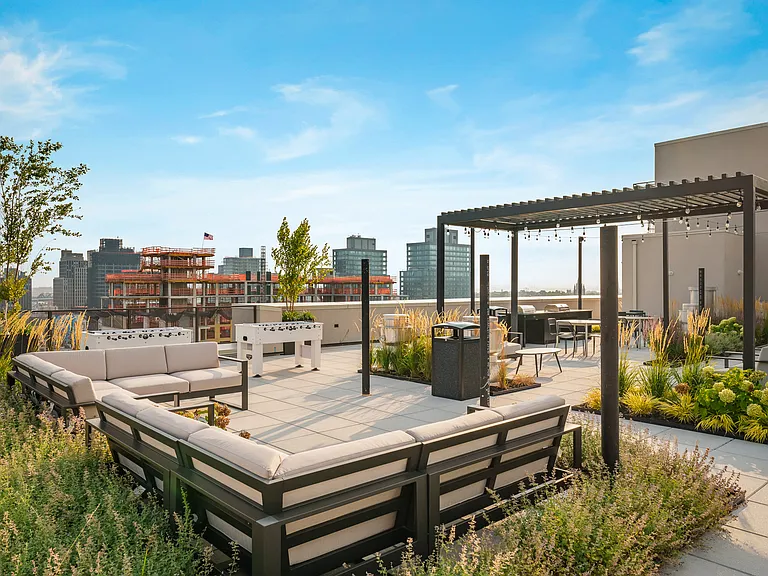 526 Baltic St #11Z — Photo 34