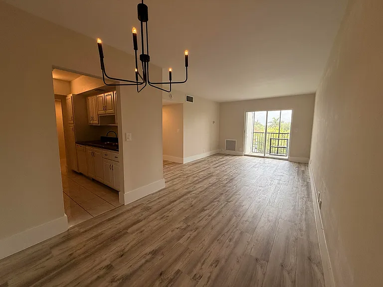 1601 S Flagler Dr #301O — Photo 4