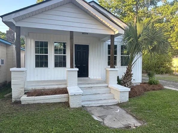 816 W 52nd St, Savannah, GA 31405