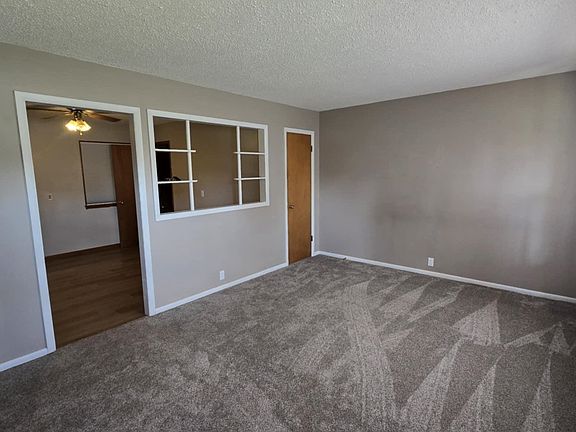 2nd image of 1307 Indian Rock Ln