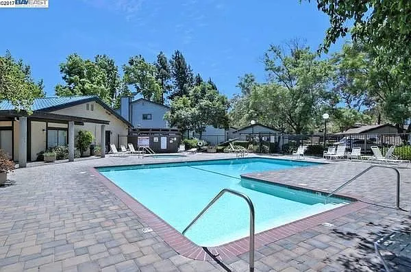 6342 Joaquin Murieta Ave — Photo 17