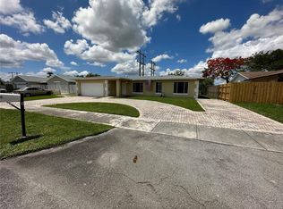 8549 SW 133rd Pl, Miami, FL 33183
