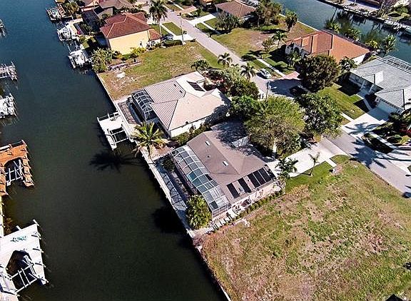3rd image of 1640 Barbarosa Ct