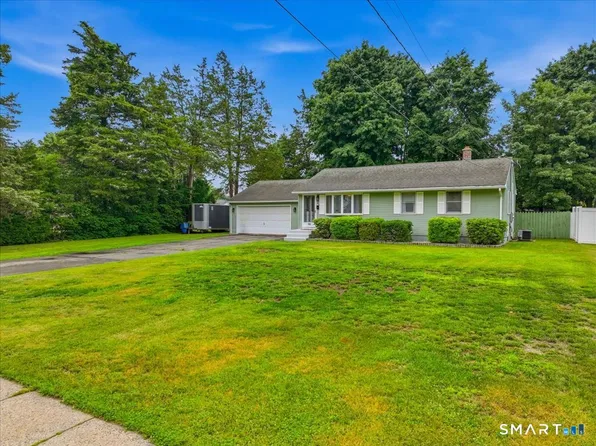 195 Sun Valley Drive, Southington, CT 06489