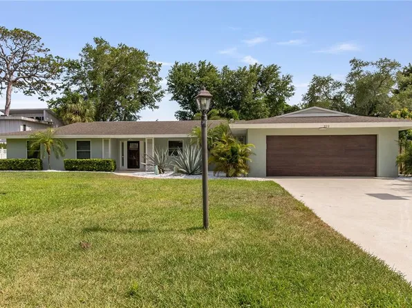 322 Suwanee Ave, Sarasota, FL 34243