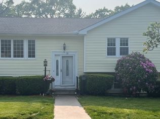21 Strasser Ave, Westwood, MA 02090
