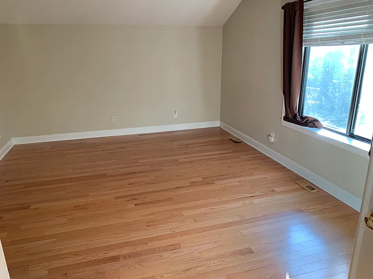 501 Sayre Dr — Photo 10