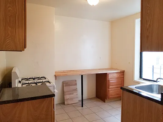 Rented by BRICK & GALO REALTY CORP | media 3