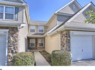 401 Country Ln, Morgantown, PA 19543