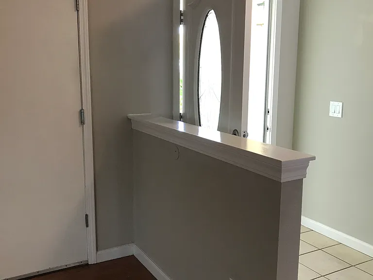 723 Joseph Ct — Photo 3