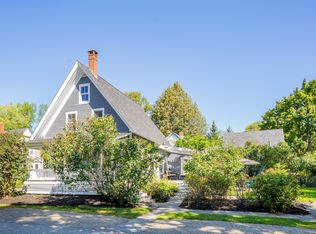 9 Griffin Ave, Rockland, ME 04841