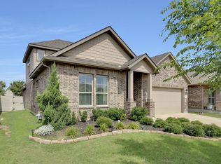 1513 Canary Ln, Argyle, TX 76226