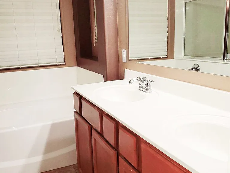 3816 E Trigger Way — Photo 15