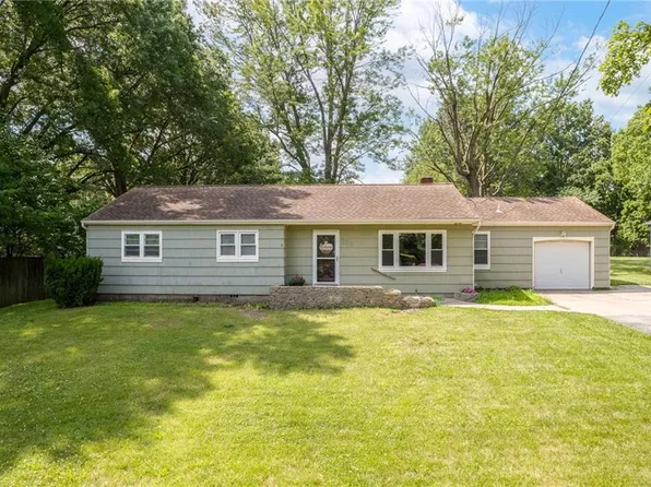 633 NE 88th St, Kansas City, MO 64155