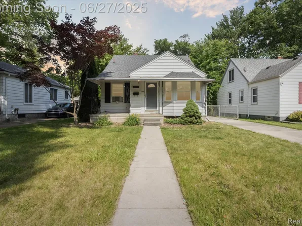 15848 Woodworth, Redford, MI 48239