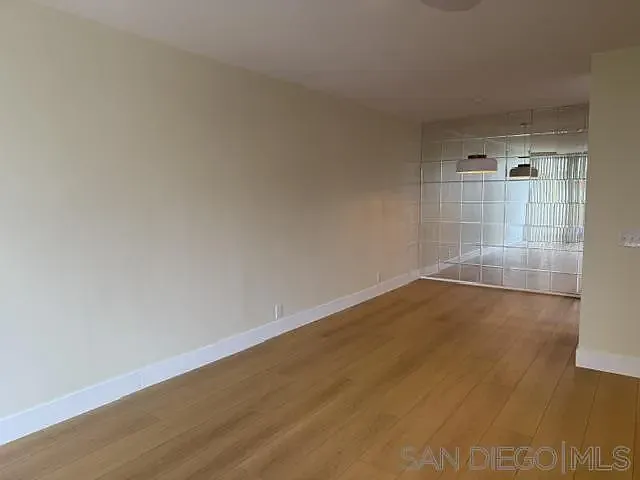 La Jolla Estates — Photo 4