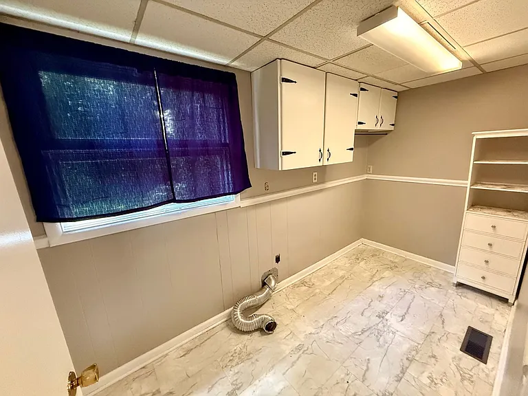 36 Beechwood Dr — Photo 17